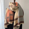 Scarf Häst