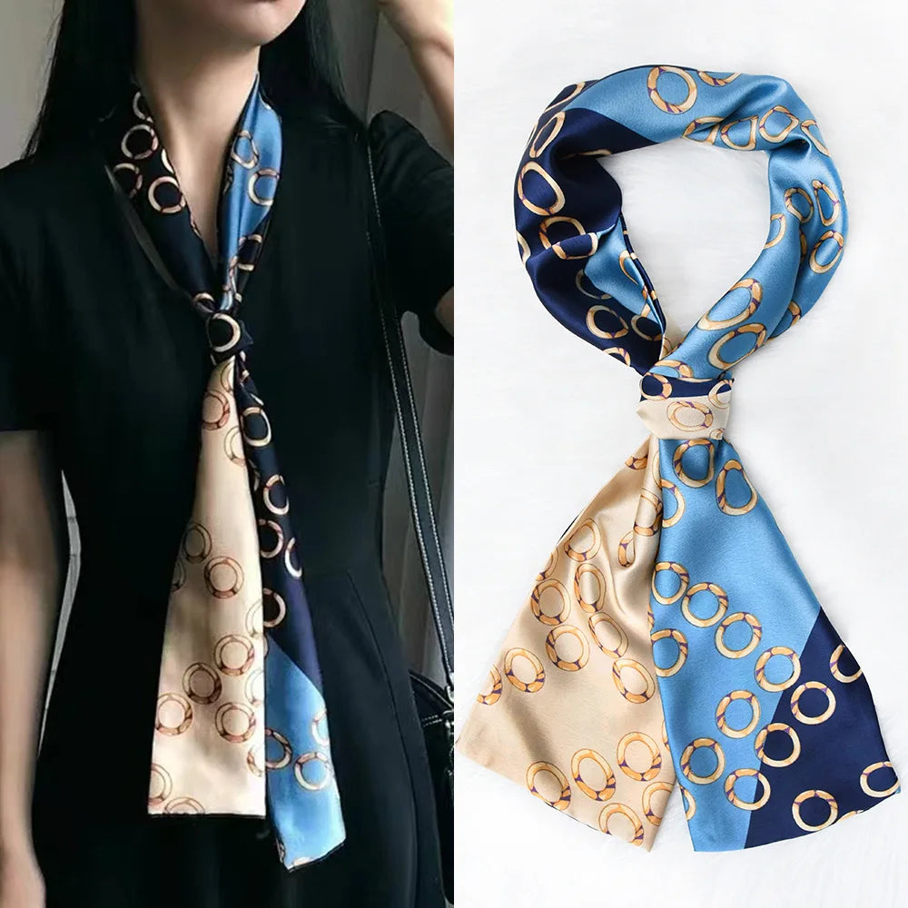 Sideninspirerad scarf med hästmönster