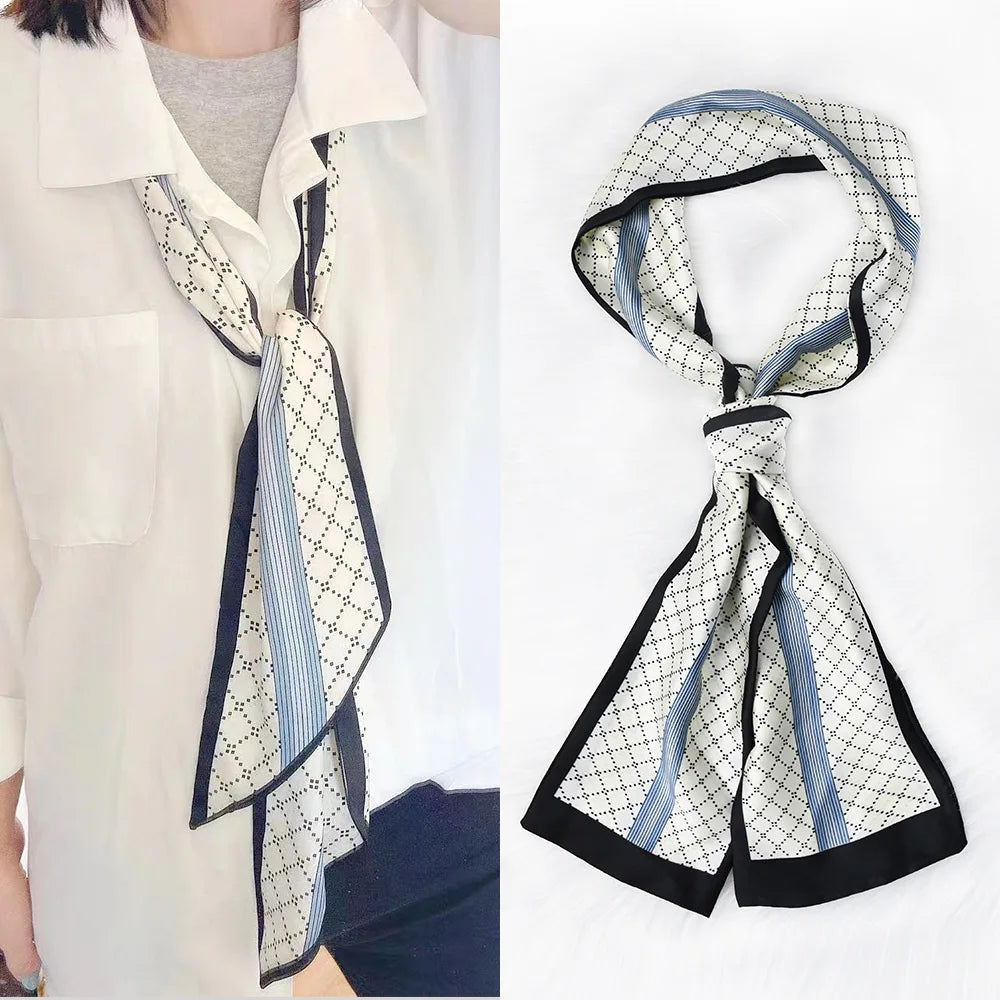 Sideninspirerad scarf med hästmönster