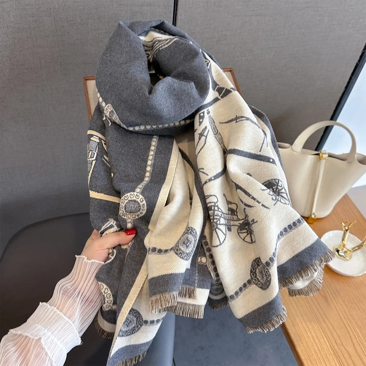 Scarf Häst i balans