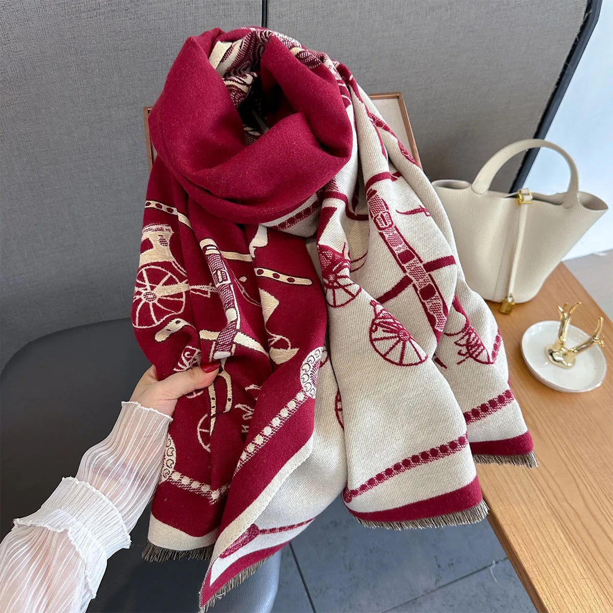 Scarf Häst i balans